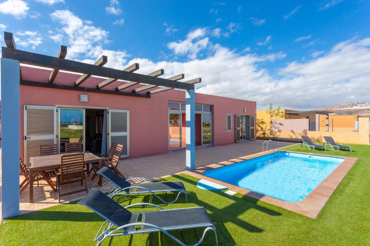Villa Oceano อันติกัว ภายนอก รูปภาพ
