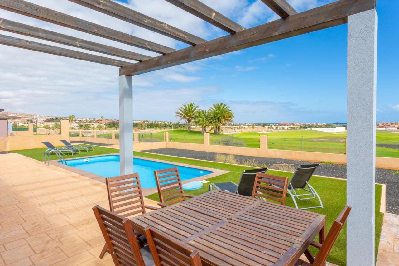 Villa Oceano อันติกัว ภายนอก รูปภาพ