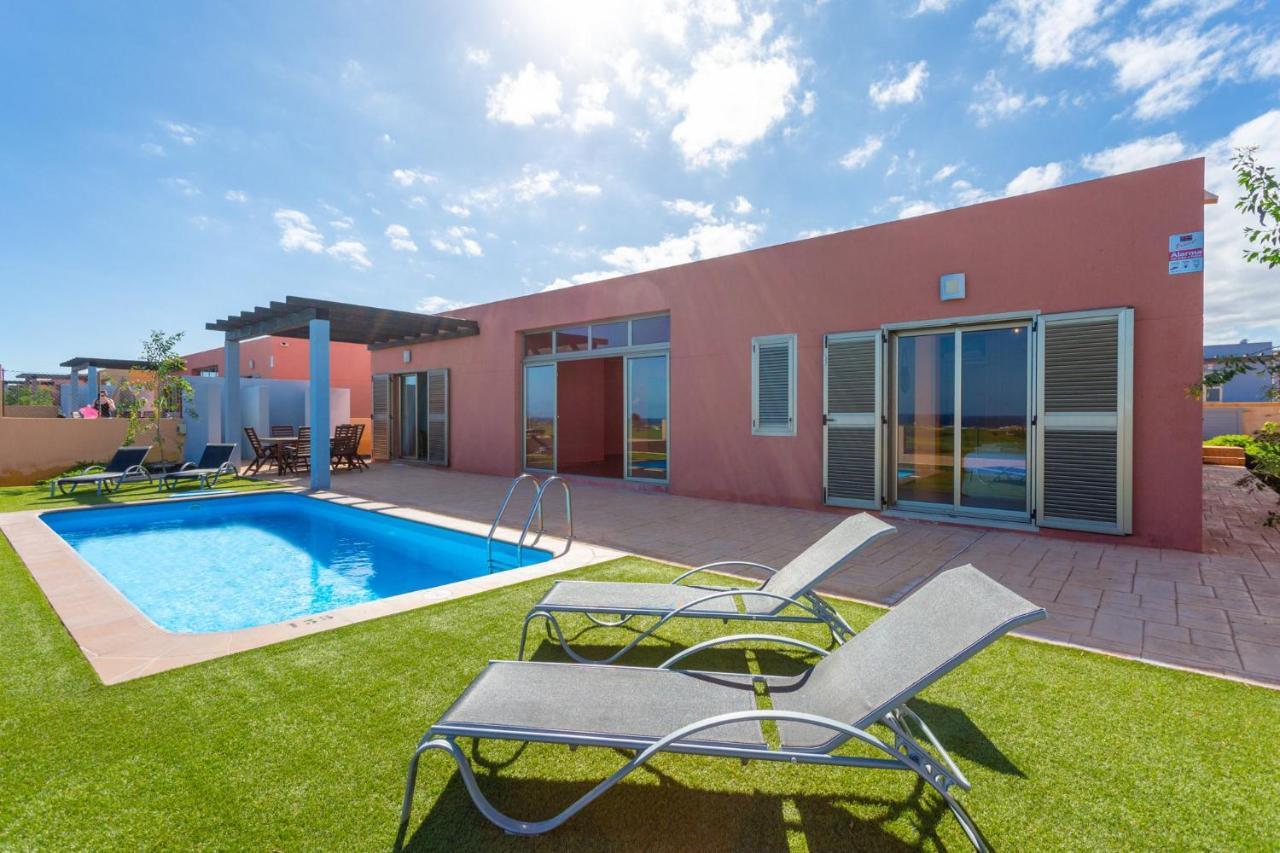Villa Oceano อันติกัว ภายนอก รูปภาพ